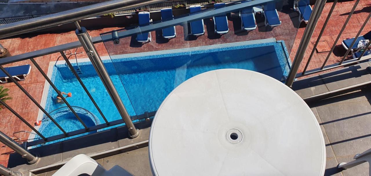 Apartament Cacao Residence Pantai Sunny Luaran gambar